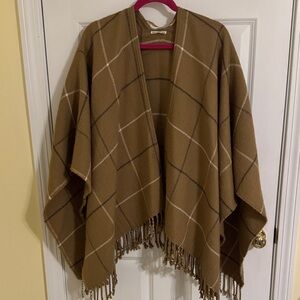 Abercrombie & Fitch Tan Plaid Poncho